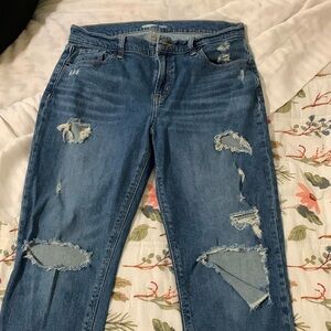Distressed boyfriend midrise jeans